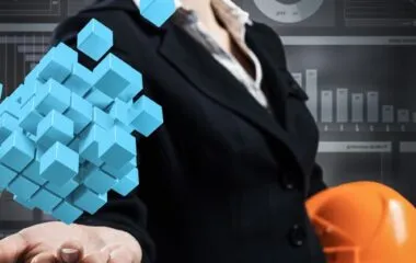 Doradca nieruchomości magazynowych. Kiedy i dlaczego warto skorzystać z jego wsparcia?