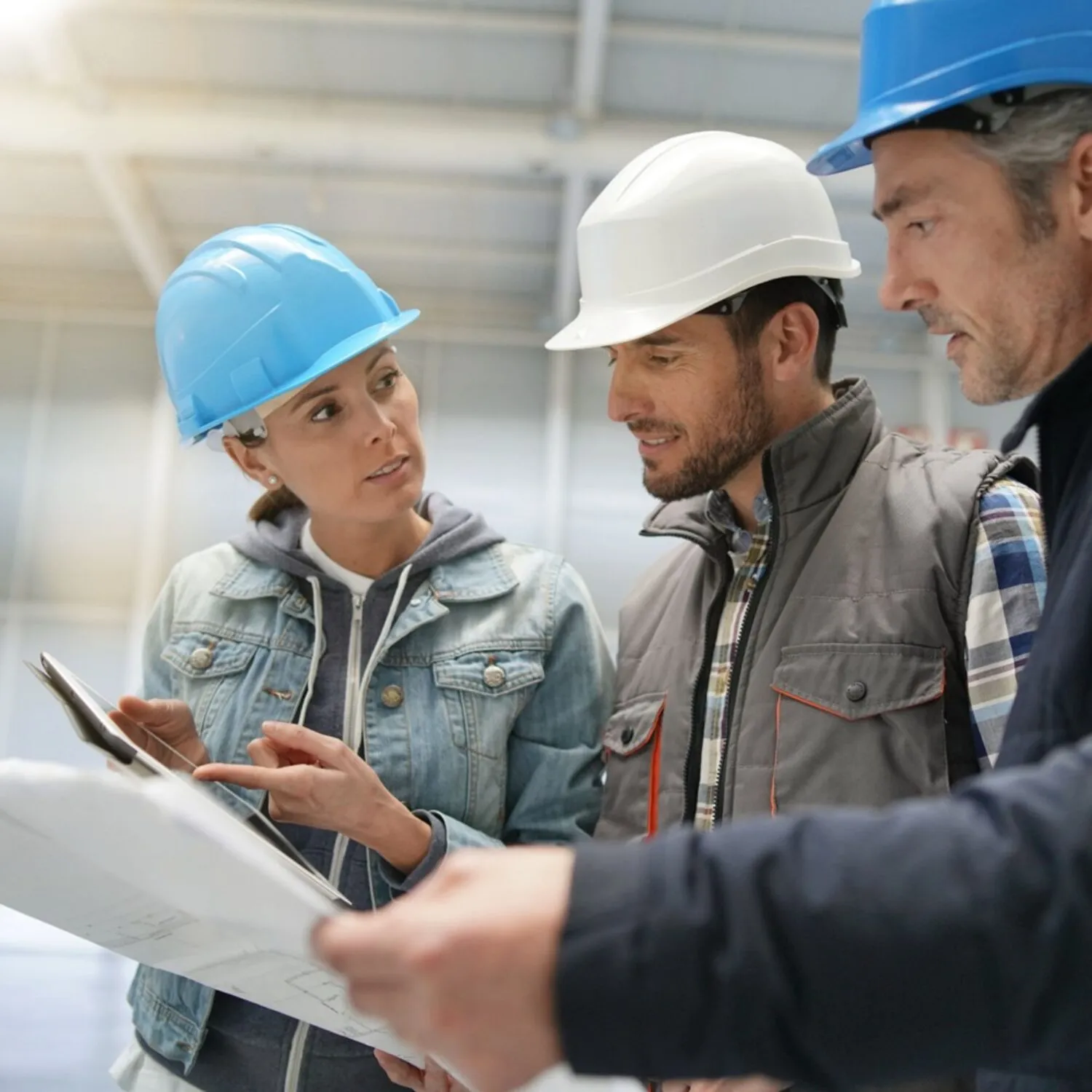 Brak protokołu zdawczo-odbiorczego w najmie magazynu – czy warto ryzykować?