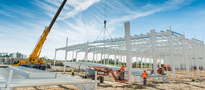 hala produkcyjna a magazynowa