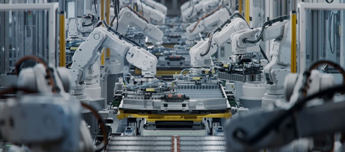 linia produkcyjna w magazynie