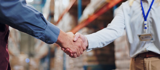 Sharing economy, czyli ekonomia współdzielenia na rynku magazynowym – jak to działa