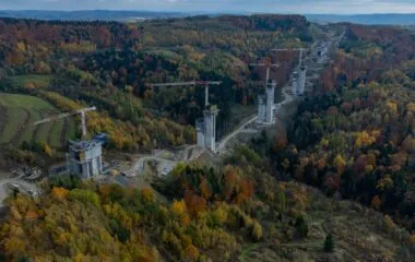 Wynajem magazynu na Podlasiu – jak szlak Via Carpatia buduje nowy potencjał logistyczny Białegostoku