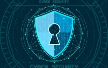 Cyberbezpieczeństwo systemów magazynowych – jak chronić fizyczną infrastrukturę przed atakami hakerskimi?